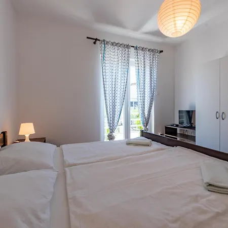 Cozy In With Wifi Apartmán Privlaka (Zadar)